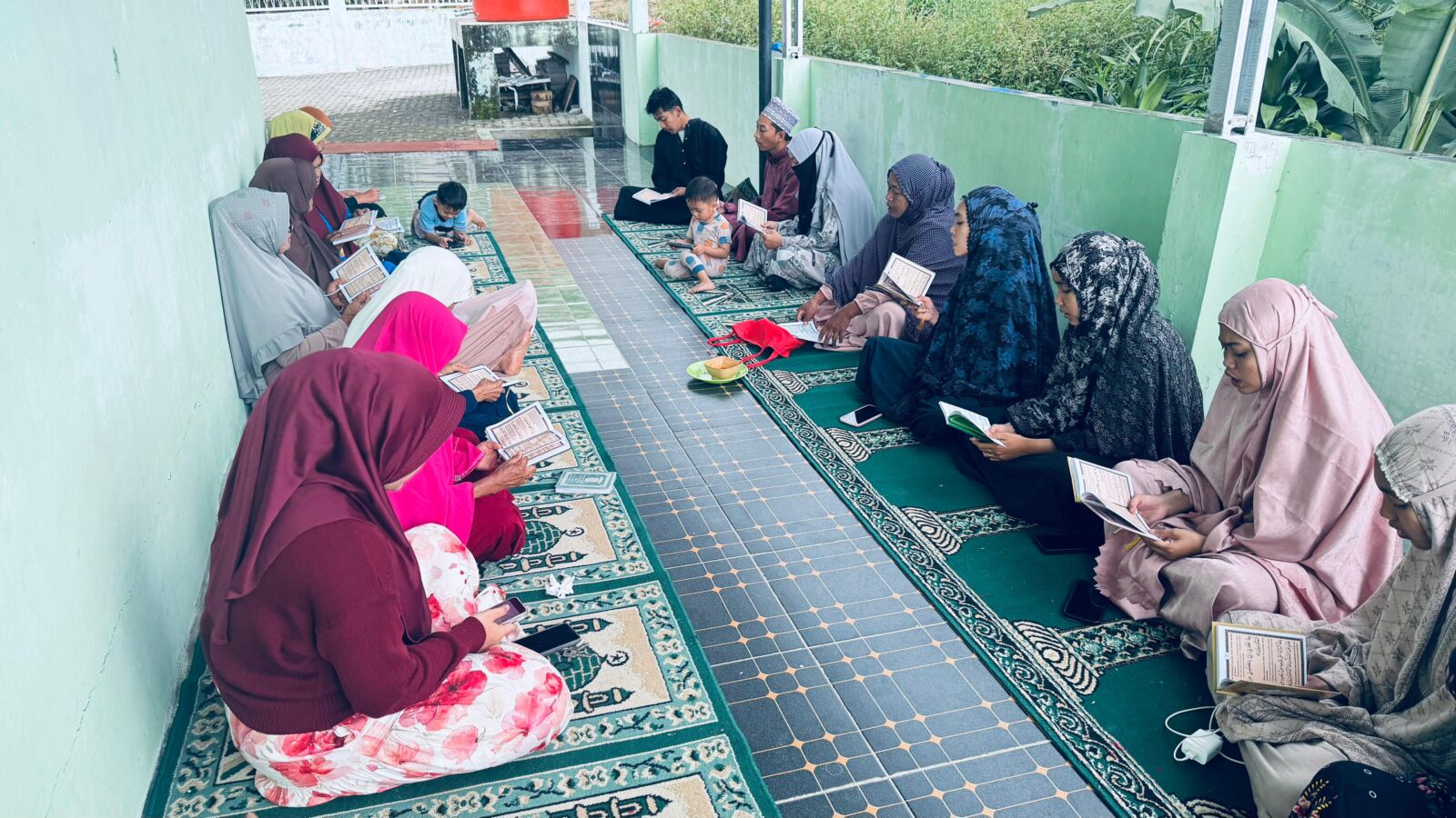 Wirid bersama ibu-ibu Desa Panampen
