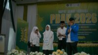 Presma Fauzan Azima bersama Mahasiswa Baru UIN SUNA di PBAK